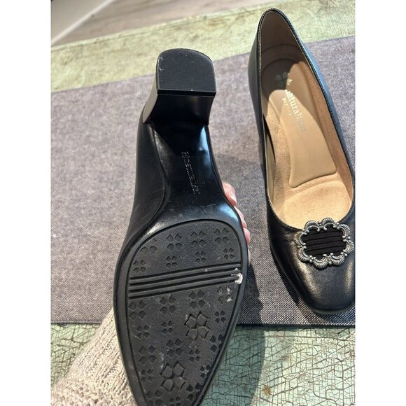 Naturalizer Black Leather Block Heel Pumps Buckle Comfort Classic 6.5 - Picture 5 of 7
